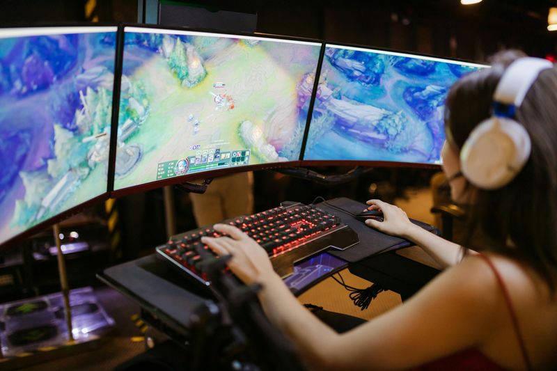 Gaming or Streaming