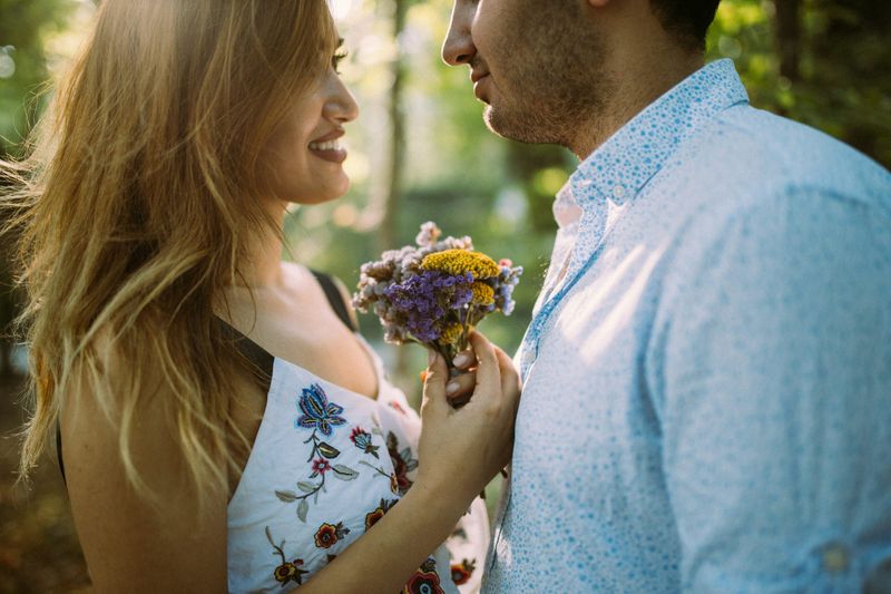 13 Habits of Loyal Husbands That Come Naturally