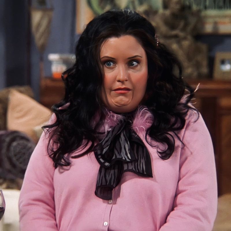 12 Sitcom Moments From the Past That Would Raise Eyebrows Today