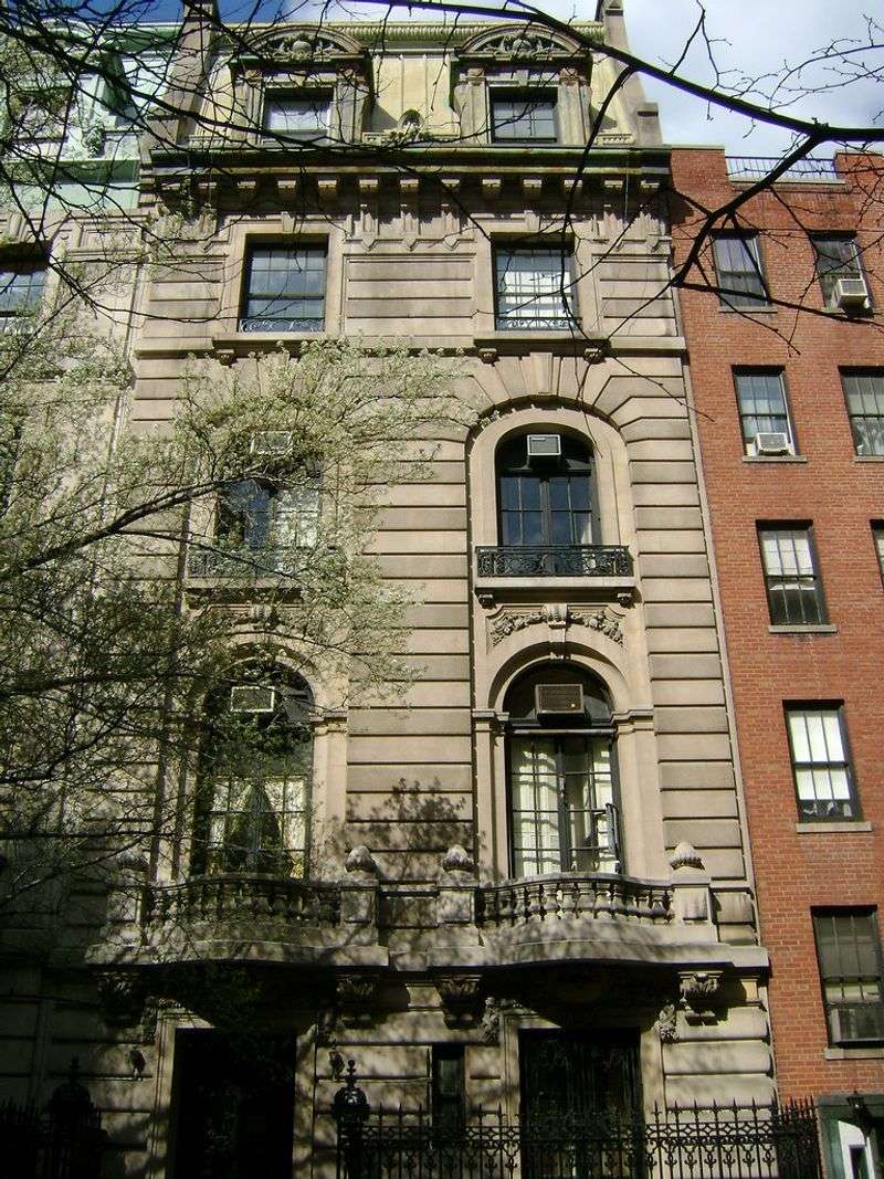 The Sheffield Townhouse (The Nanny)