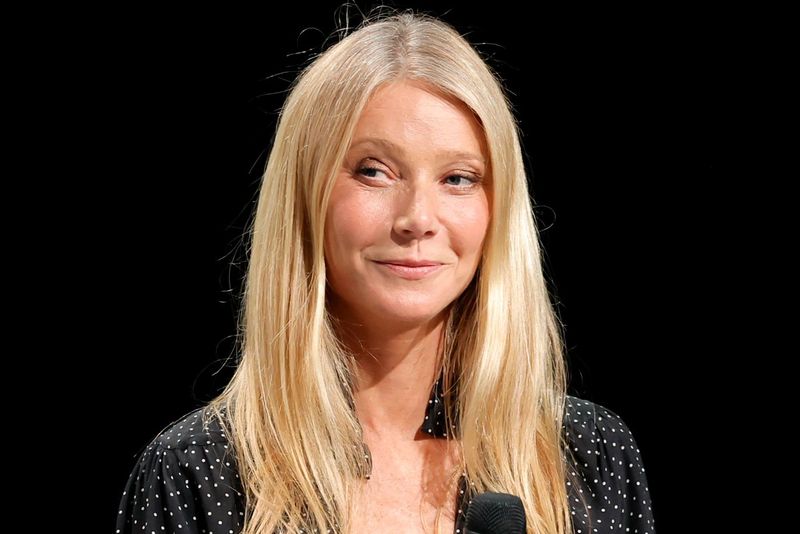 15 Celebrities Known for Causing Drama on Set