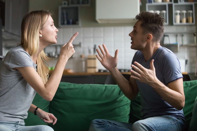 10 Things People With High Emotional Maturity Never Do During a Fight