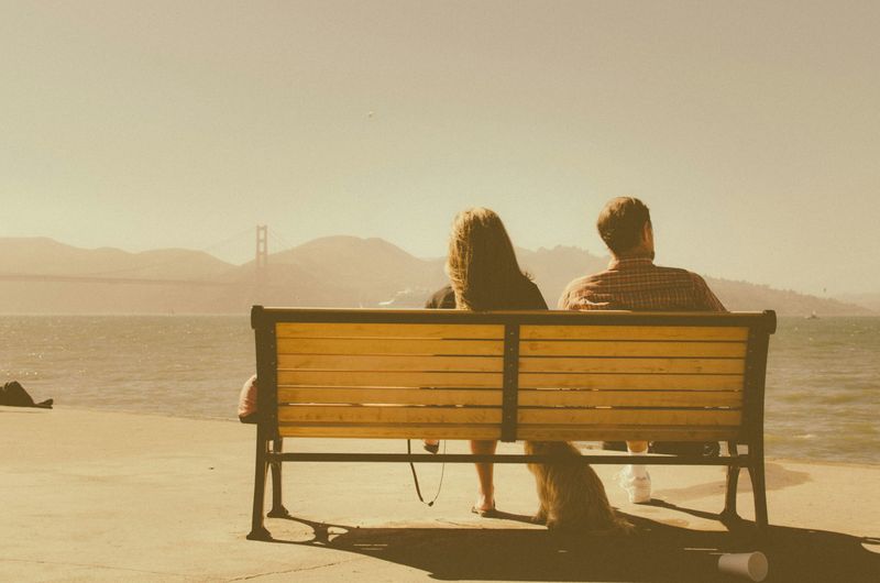 12 Signs That Indicate Your Relationship May Not Be Right for You
