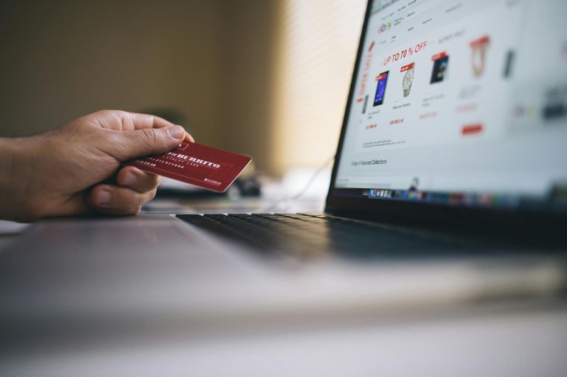 Free Shipping Thresholds