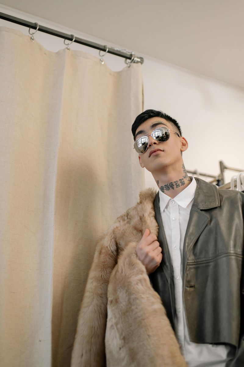 Living Off Discount & Thrift Store Finds