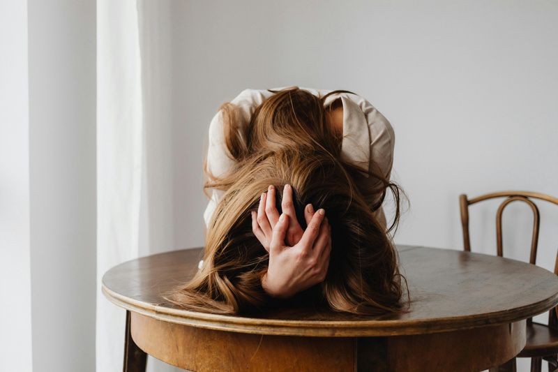 The Psychology Behind Why Women Struggle to Say 