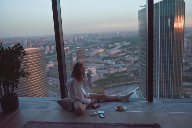 Living Alone? 16 Smart Hacks That Make Everything Easier