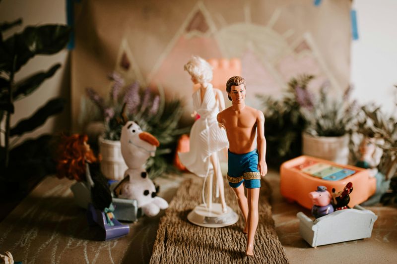 Barbie Dolls & Action Figures