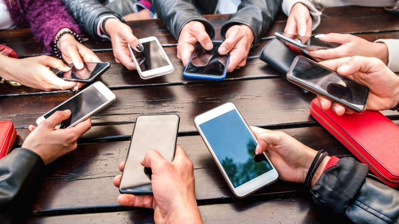 Replacing Real Conversations With Texts