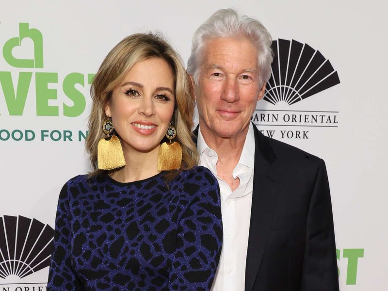 Richard Gere (75) & Alejandra Silva (41)