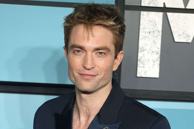 Robert Pattinson