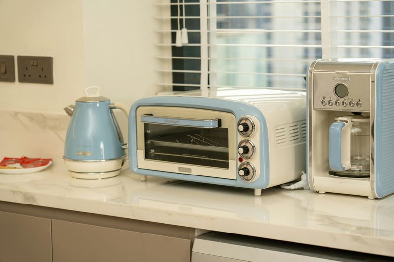 Small kitchen appliances