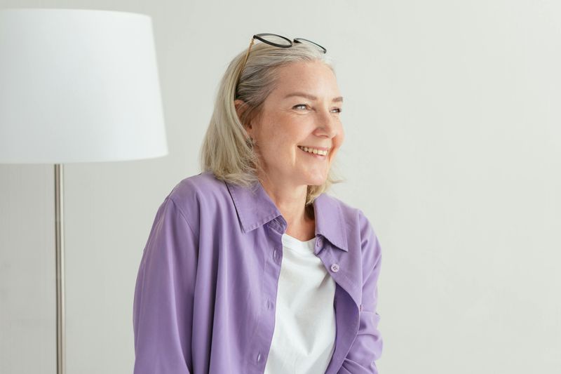 11 Simple Evening Practices That Support Healthy Aging, Backed by Experts