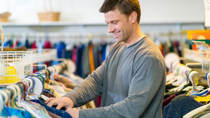 Flip Items from Marketplaces and Thrift Stores
