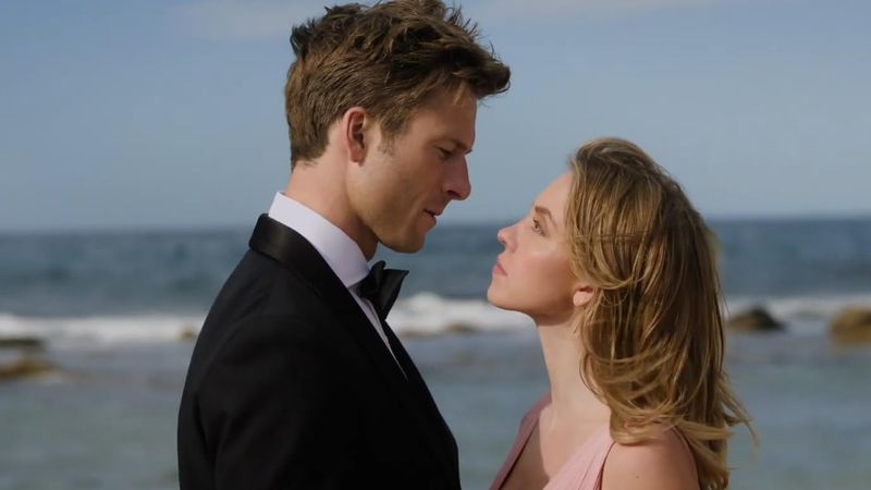 Anyone But You (2023) — Bea