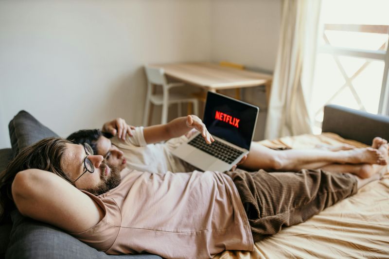 A “Shared” Netflix Account That’s Actually a Battleground