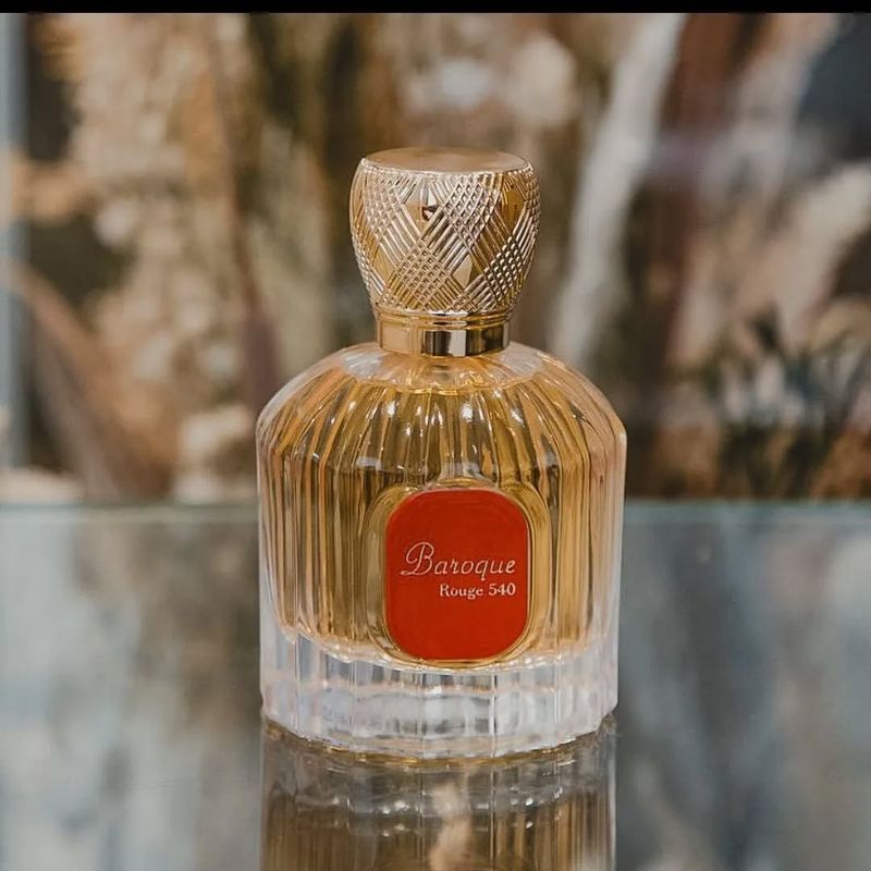 Baroque Rouge 540 Maison Alhambra