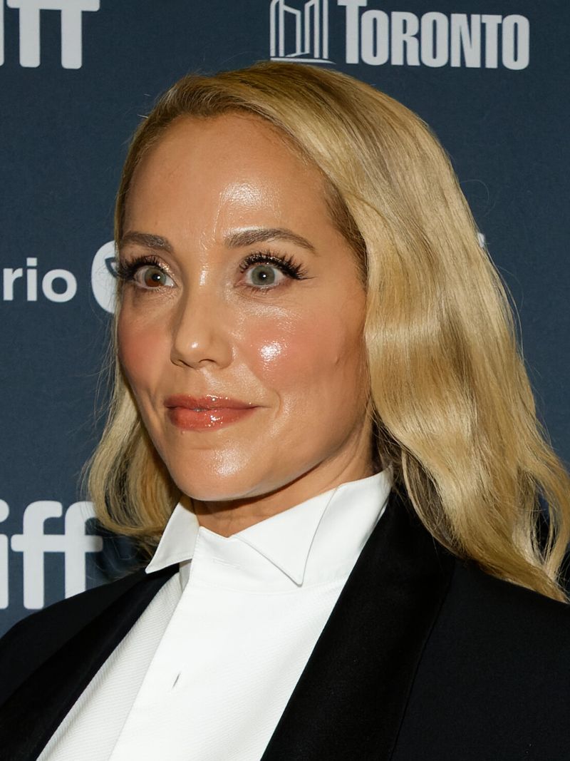 Elizabeth Berkley – 