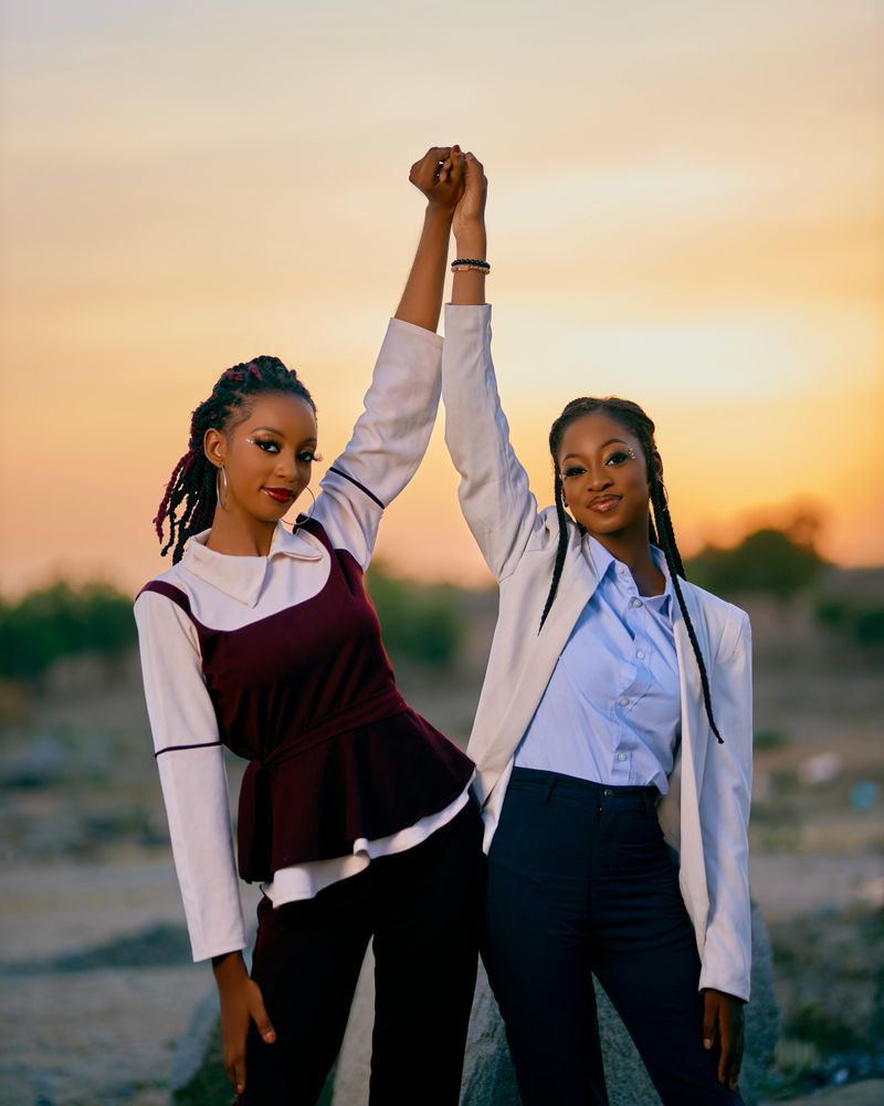 She Uplifts Other Women