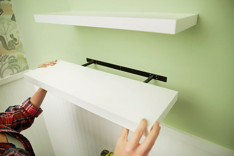 Floating Shelf Installation: Wall Storage Made Wonderful