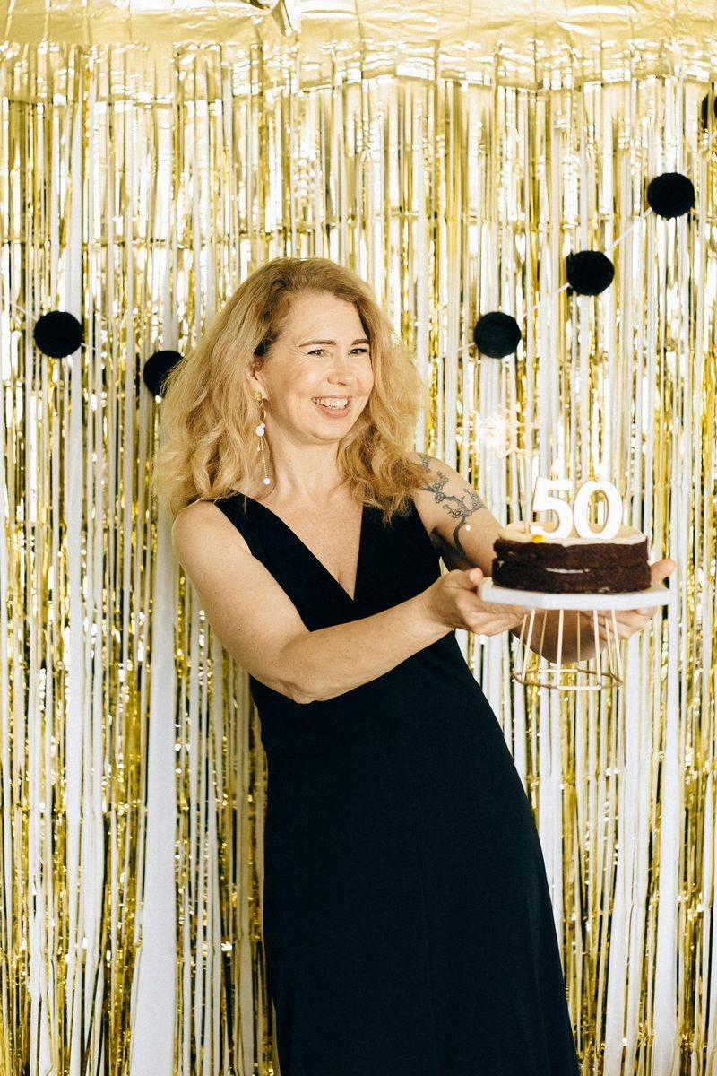 11 Behaviors Women Over 50 See as Immediate Deal-Breakers Now