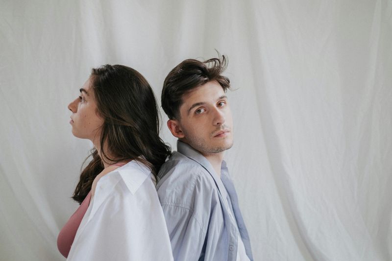 13 Ways Women Accidentally Teach Men to Give Bare Minimum Effort in Relationships