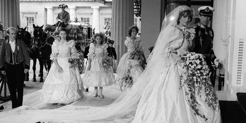 8 Vintage Wedding Dresses From the '80s That Set Timeless Trends