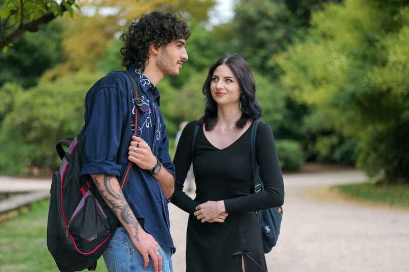 Familiarity Breeds Attraction, Not Contempt