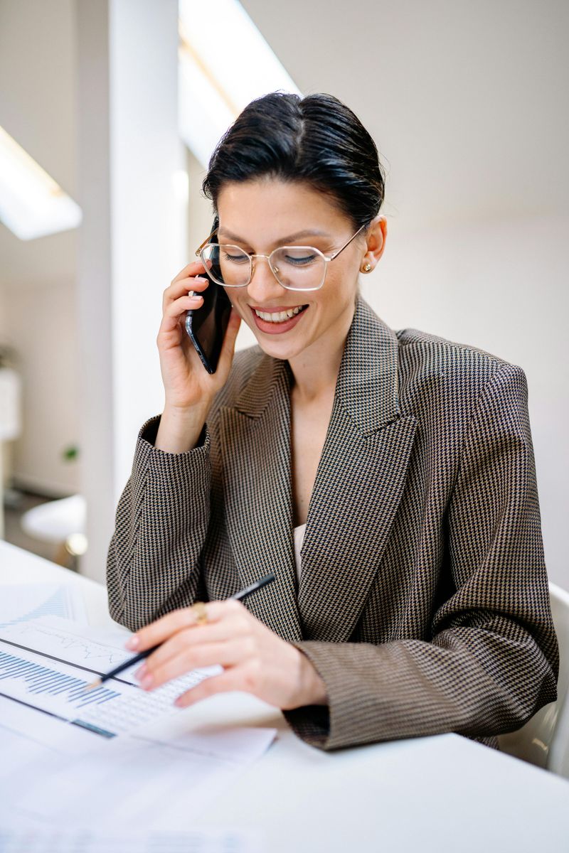 Telephonic Survey Interviewer