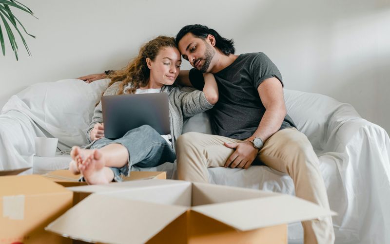 11 Signs You're Dating a Project, Not a Partner