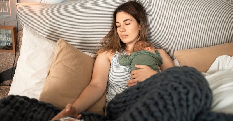 You’re running on fumes: brain fog, irritability, sleep issues, or frequent overwhelm