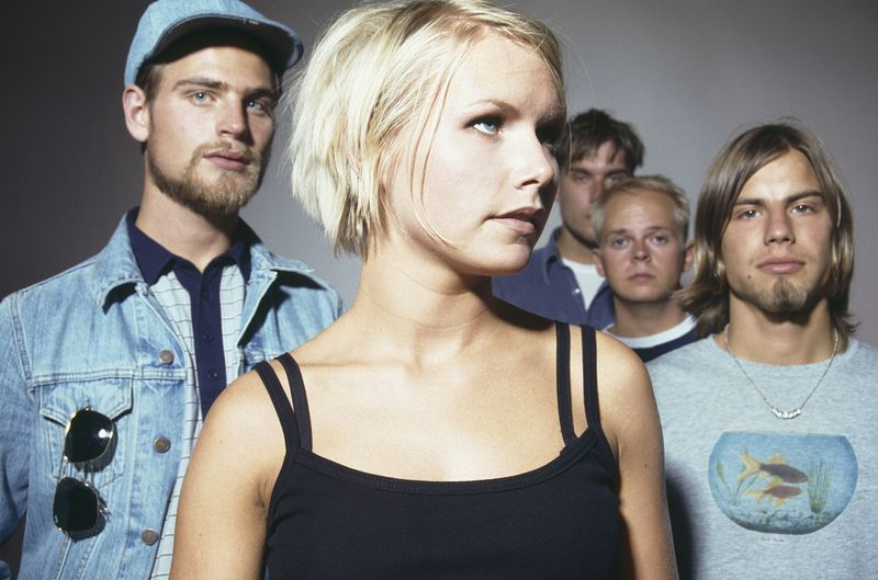 Lovefool — The Cardigans