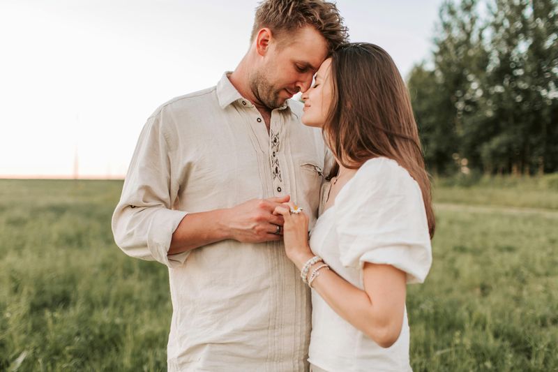 6 Green Flags That Definitely Prove You're in a Relationship With Your Soulmate