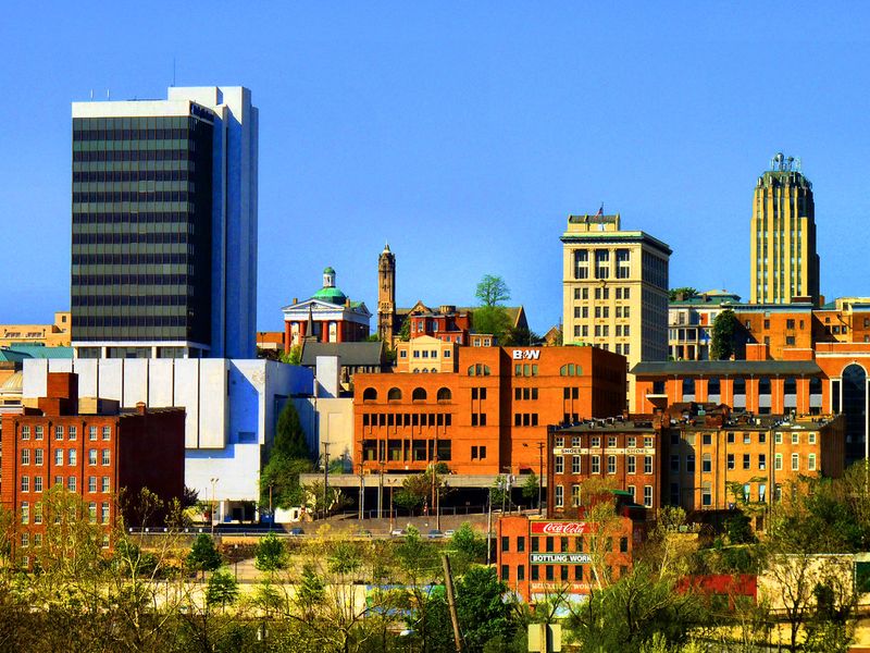 12 Virginia Cities to Consider for a Comfortable Retirement Under $1,200