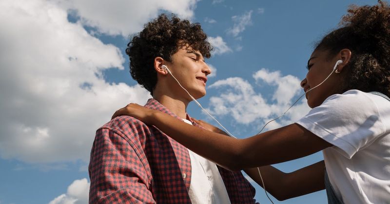 They rebuild intimacy on purpose (emotional and physical)