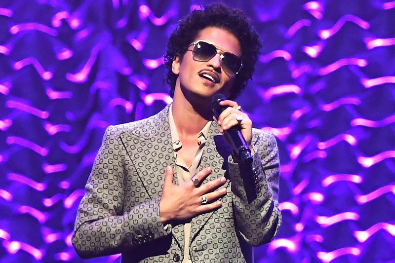Bruno Mars – Born Peter Gene Hernandez