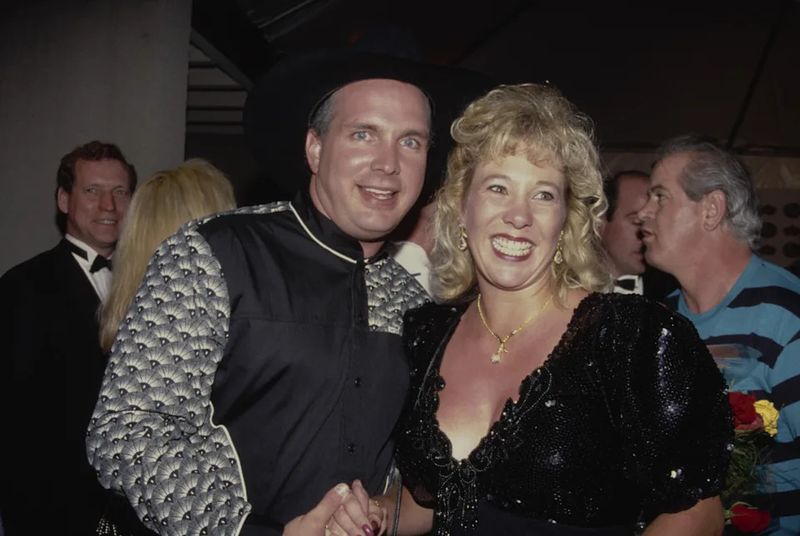 Garth Brooks & Sandy Mahl — ~$125 million (2001)