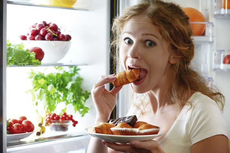 Skipping Meals Then Overeating