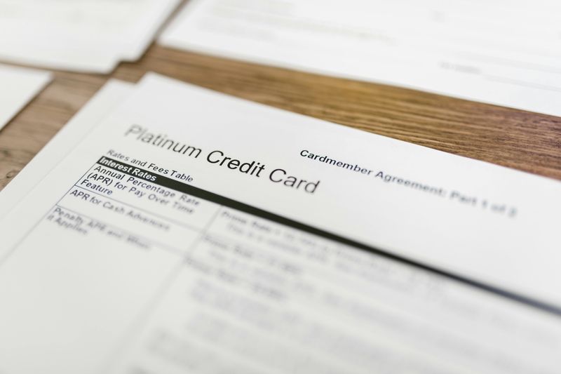 Paying Only Minimum Amounts Keeps You Trapped