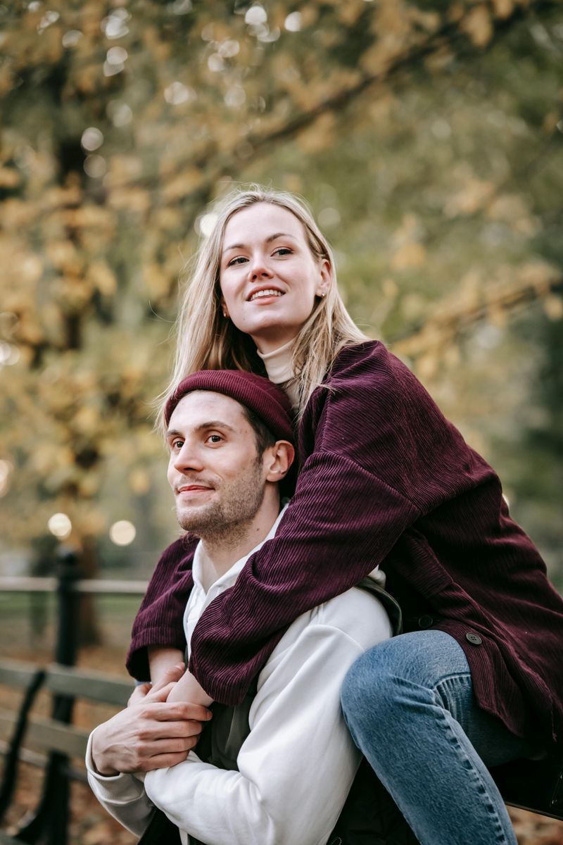 12 Girlfriend Habits That Drive Guys Crazy