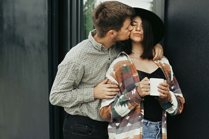 10 Questions to Ask Yourself Before Starting a Relationship