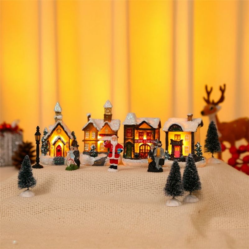Travelwant 10‑Piece Lighted Christmas Village House Set