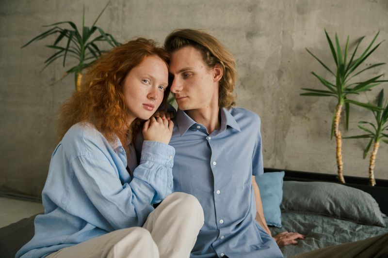 12 Alarming Signs Your Boyfriend Is Totally Using You