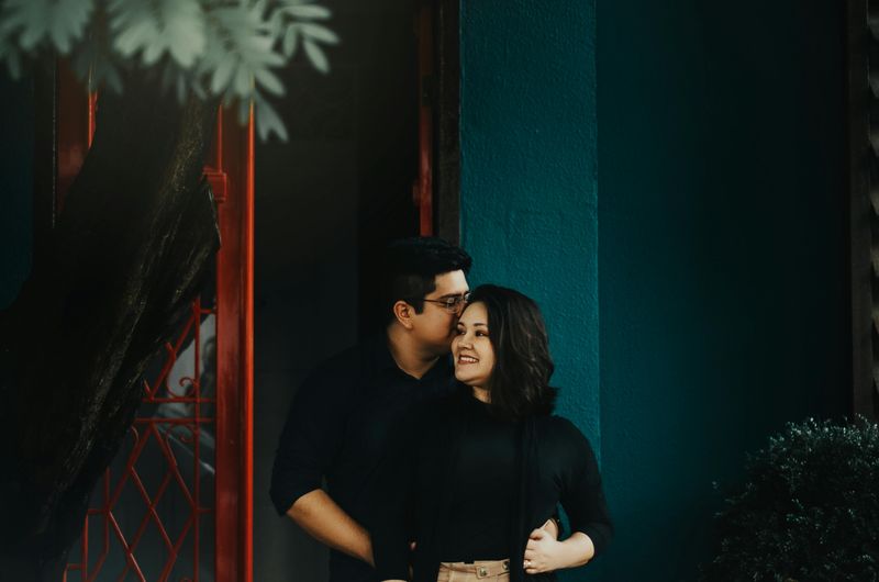 Ignore Red Flags and Talk Yourself Out of Your Intuition