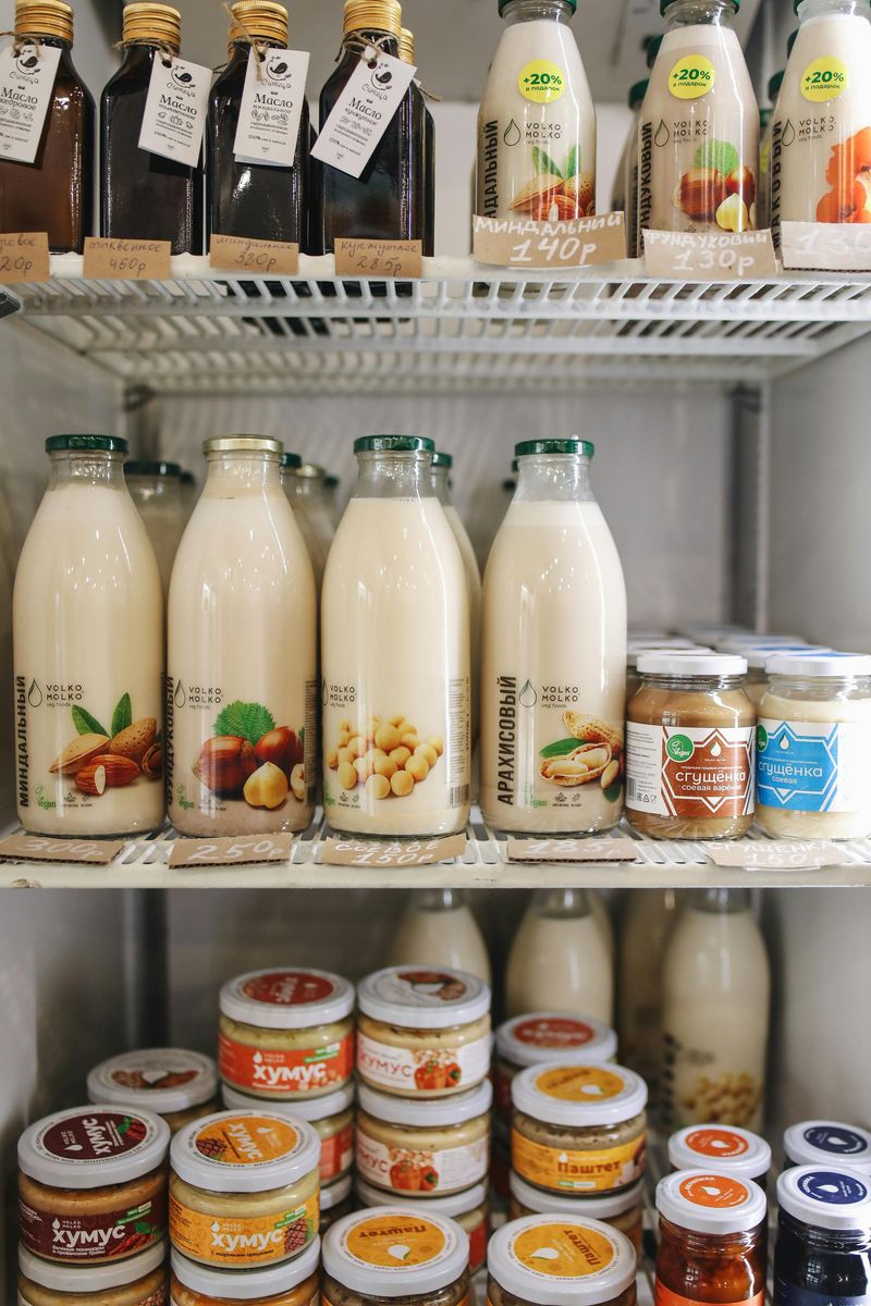 Shelf-stable plant milk (oat/soy/almond)