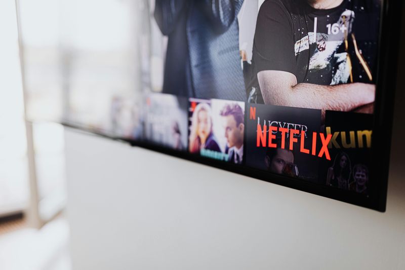 Subscribing to Multiple Streaming Services
