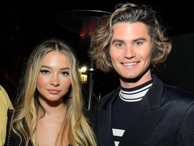 Chase Stokes & Madelyn Cline