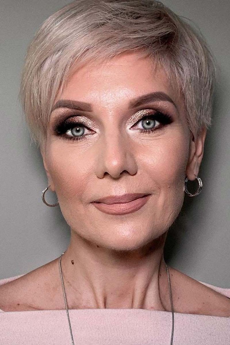 Applying Concealer Too Thick Under the Eyes