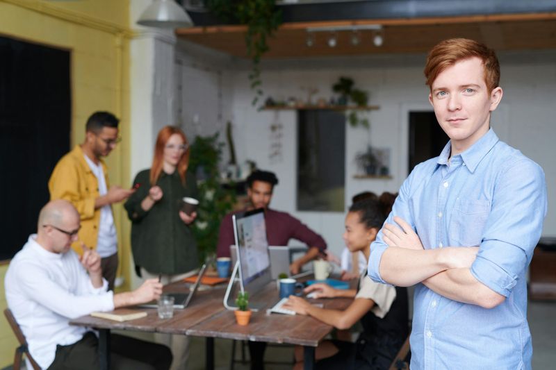 Silent Quitters: 17 Reasons Why So Many Young People Are Leaving Their Jobs Right Now