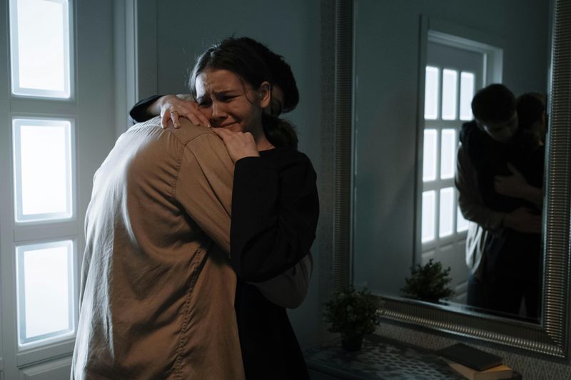 If You Do These 13 Things, You Might Be Healing from a Loveless Childhood